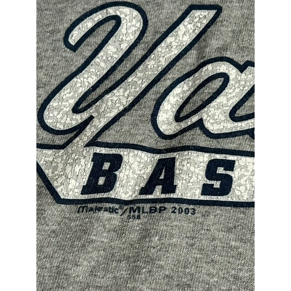 Vtg 2003 New York Yankees Majestic T-Shirt Mens 2X Gray MLB Baseball Tee 2000s